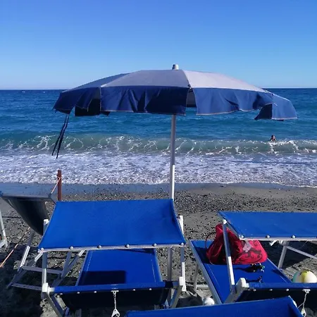 Celle Mare Con Posto Auto Coperto Apartment Celle Ligure Exterior photo