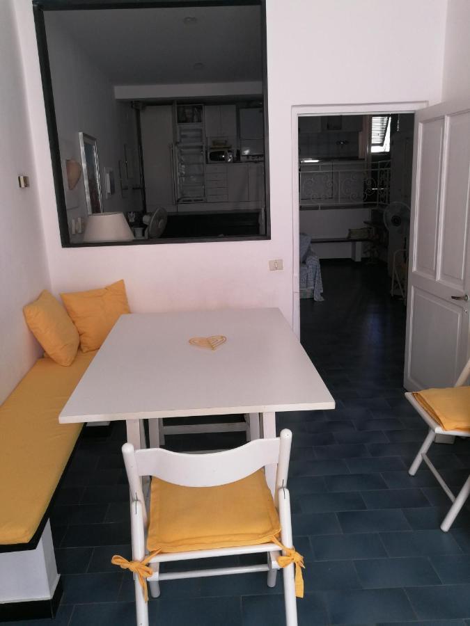 Celle Mare Con Posto Auto Coperto Celle Ligure